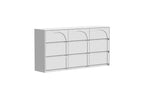 Comò a 9 cassetti bianco con motivo ad arco e maniglie a scomparsa – Credenza da 63" di larghezza